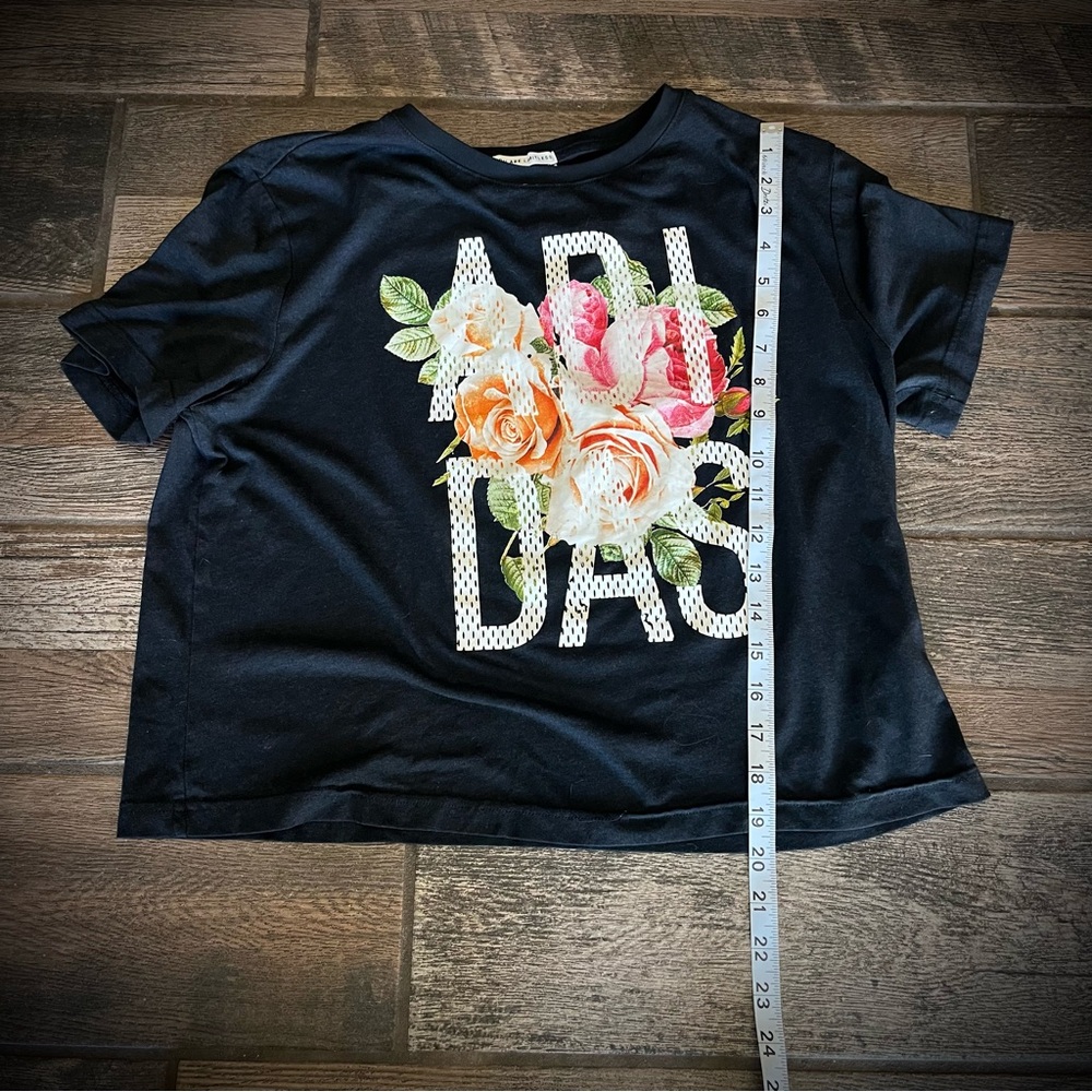 Adidas Black floral Graphic Tee and Green athletic Shorts Set L - Picture 8 of 9